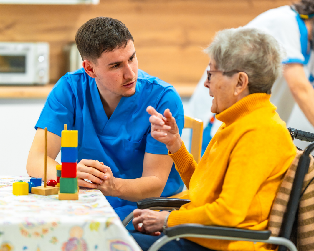 Ventajas y desventajas de ser Asistente de Enfermería (Nurse Aide)